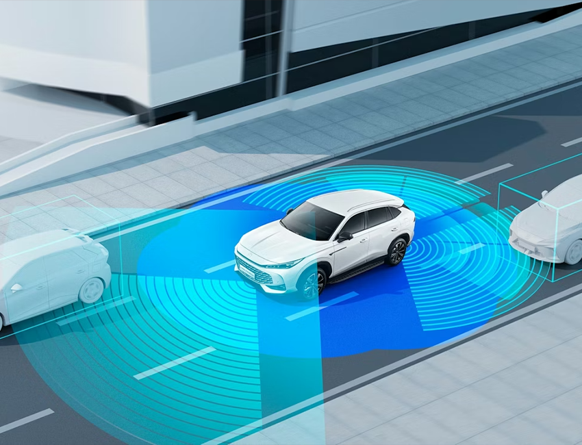 Vue intérieure du MG EHS Hybrid+ avec sièges premium et finitions raffinées